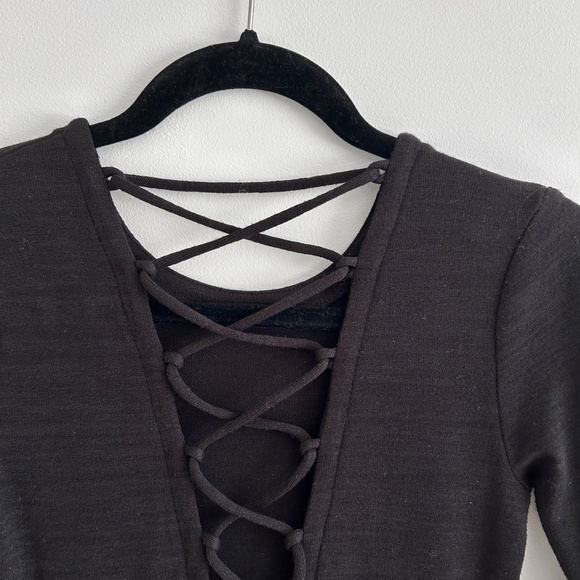 Aritzia Wilfred Free Lace Up Back Dress Black Half Sleeve Scoop Neck Size XS - Picture 9 of 11